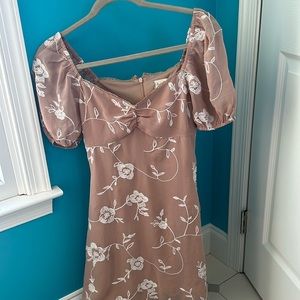 Altar’d State Gorgeous tan flower dress